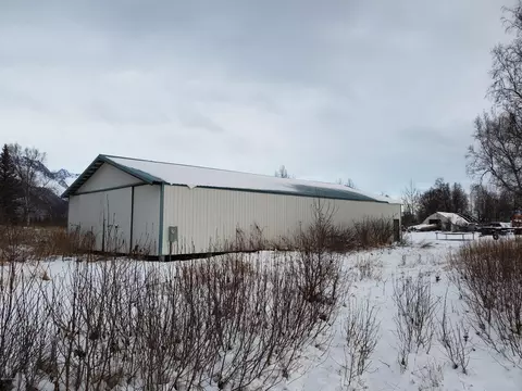 19217 E Jessica Ann St, Sutton, AK 99674 photo 3