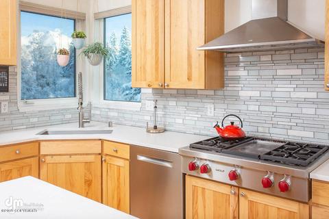 8111 Upper Huffman Rd, Anchorage, AK 99516 photo 10