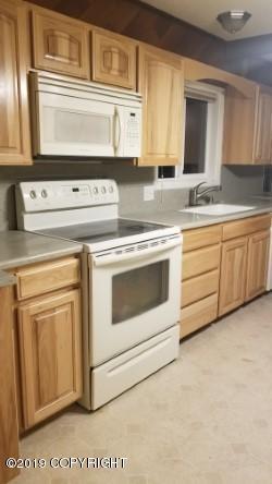 3639 E 68th Ave, Anchorage, AK 99507 photo 4