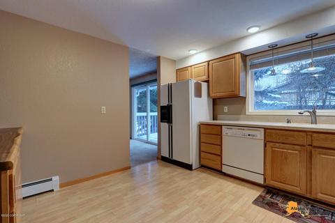 3680 Amber Bay Loop, Anchorage, AK 99515 photo 11