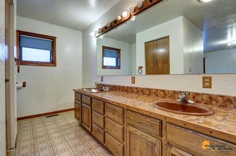 2701 E 17 Ave, Anchorage, AK 99508 photo 21