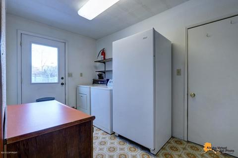 2701 E 17 Ave, Anchorage, AK 99508 photo 22