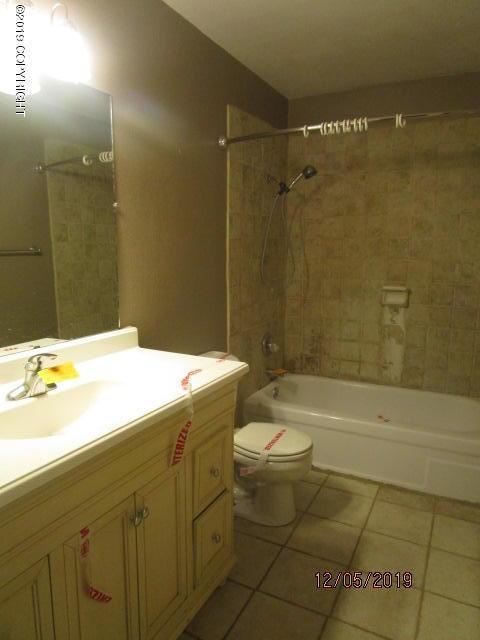 7530 Chad St, Anchorage, AK 99518 photo 5