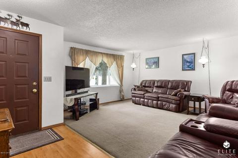 11469 Mausel St, Eagle River, AK 99577 photo 3