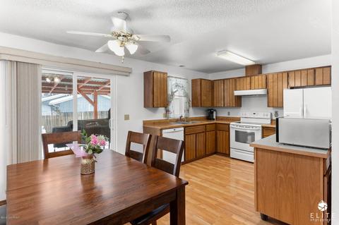 11469 Mausel St, Eagle River, AK 99577 photo 9