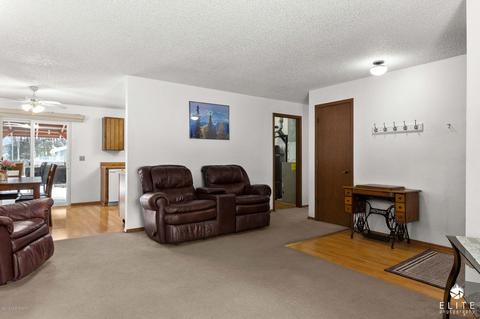 11469 Mausel St, Eagle River, AK 99577 photo 5