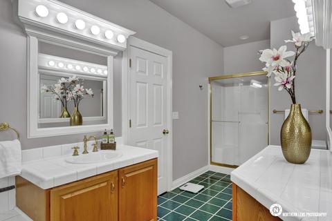 10660 Dolly Madison Cir, Eagle River, AK 99577 photo 26