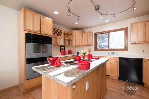 1810 Commodore Dr, Anchorage, AK 99507 photo 13