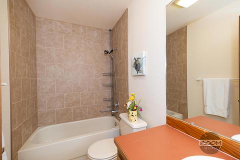 1810 Commodore Dr, Anchorage, AK 99507 photo 25