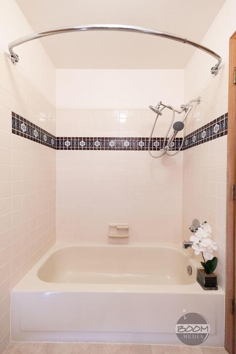 1810 Commodore Dr, Anchorage, AK 99507 photo 22