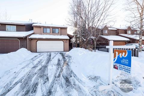 1810 Commodore Dr, Anchorage, AK 99507 photo 2