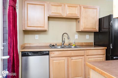 4905 E 6th Ave, Anchorage, AK 99508 photo 13