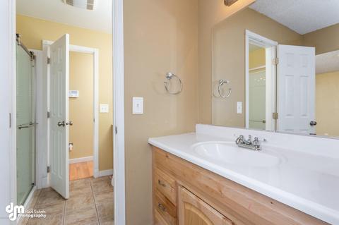 4905 E 6th Ave, Anchorage, AK 99508 photo 23