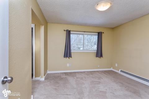 4905 E 6th Ave, Anchorage, AK 99508 photo 19