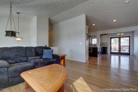 3230 Shuttle Cir, Anchorage, AK 99517 photo 10