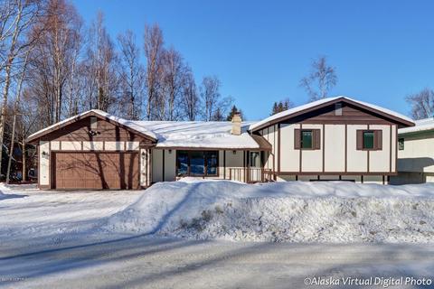 4242 Apollo Dr, Anchorage, AK 99504 photo 2