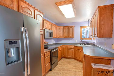 3901 E 86th Ave, Anchorage, AK 99507 photo 7