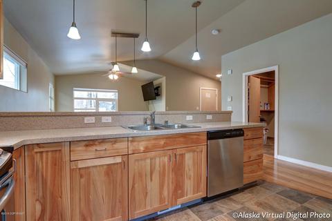 421 Taylor St, Anchorage, AK 99508 photo 13