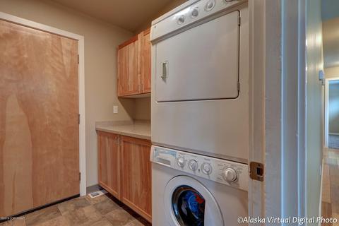 421 Taylor St, Anchorage, AK 99508 photo 16