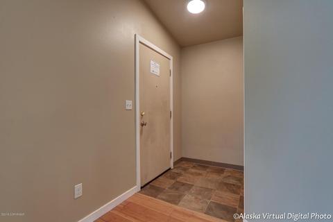 421 Taylor St, Anchorage, AK 99508 photo 5
