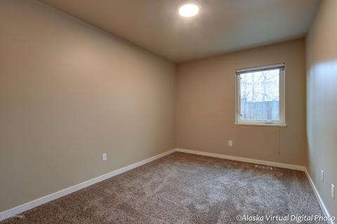 421 Taylor St, Anchorage, AK 99508 photo 22