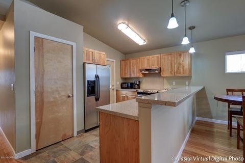 421 Taylor St, Anchorage, AK 99508 photo 11