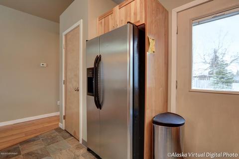 421 Taylor St, Anchorage, AK 99508 photo 14