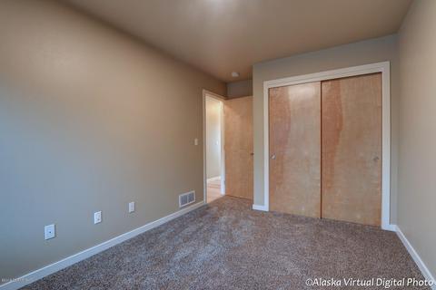 421 Taylor St, Anchorage, AK 99508 photo 23