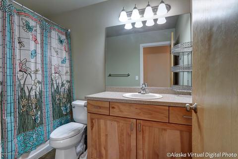 421 Taylor St, Anchorage, AK 99508 photo 24