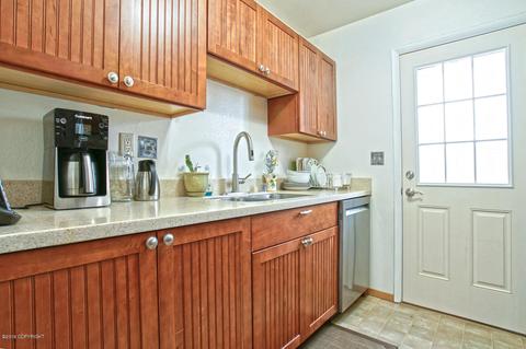 7709 Chaimi Loop, Anchorage, AK 99504 photo 10