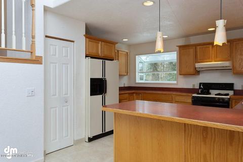 10120 Chandalar St, Eagle River, AK 99577 photo 11