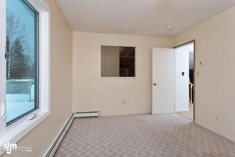 10120 Chandalar St, Eagle River, AK 99577 photo 16