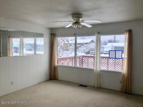 4325 E 6th Ave, Anchorage, AK 99508 photo 5