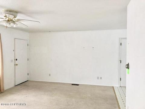 4325 E 6th Ave, Anchorage, AK 99508 photo 8