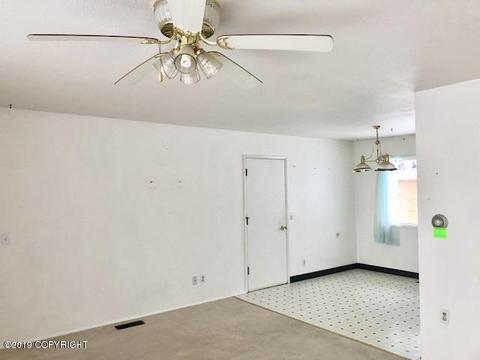 4325 E 6th Ave, Anchorage, AK 99508 photo 9