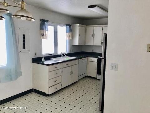 4325 E 6th Ave, Anchorage, AK 99508 photo 12