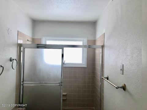 4325 E 6th Ave, Anchorage, AK 99508 photo 21