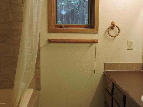 18615 S Kanaga Loop, Eagle River, AK 99577 photo 12