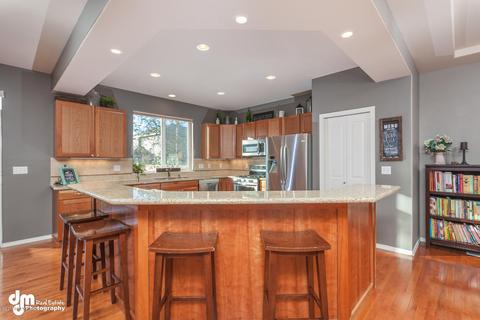 8736 Colusa Cir, Eagle River, AK 99577 photo 4