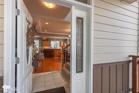 8736 Colusa Cir, Eagle River, AK 99577 photo 2