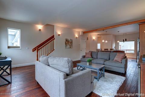 1102 E St # 7, Anchorage, AK 99501 photo 6