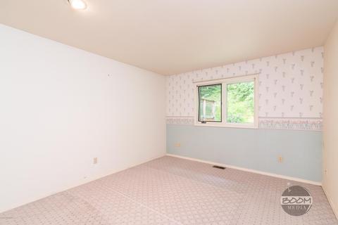 10327 Stewart Dr, Eagle River, AK 99577 photo 29