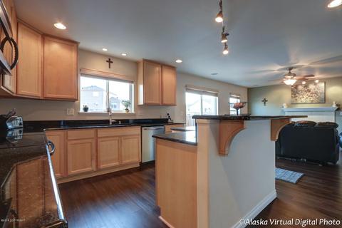 5922 Big Bend Loop, Anchorage, AK 99502 photo 10