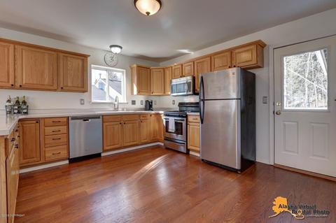 19205 Trail Bay Dr, Eagle River, AK 99577 photo 9