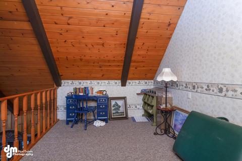 11930 Lugene Ln, Eagle River, AK 99577 photo 6