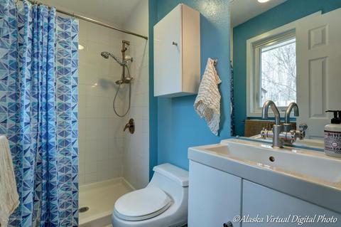 3940 Checkmate Dr, Anchorage, AK 99508 photo 22