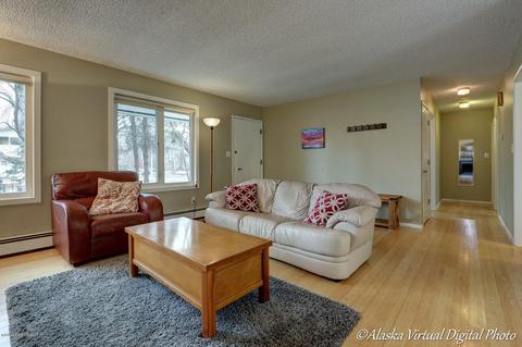 3940 Checkmate Dr, Anchorage, AK 99508 photo 5