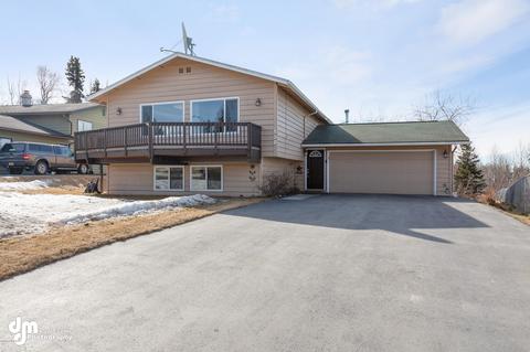 508 Fredricks Dr, Anchorage, AK 99504 photo 2