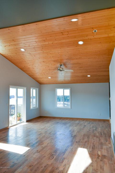334 Eliason Loop, Sitka, AK 99835 photo 8