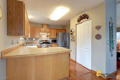 600 Winter Haven St, Anchorage, AK 99504 photo 13